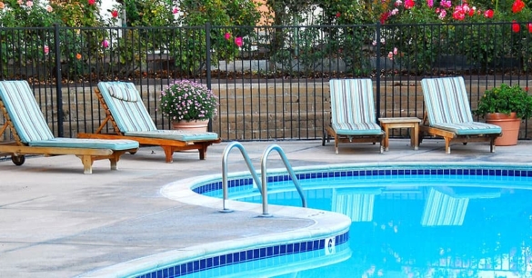 Commercial Pool Services